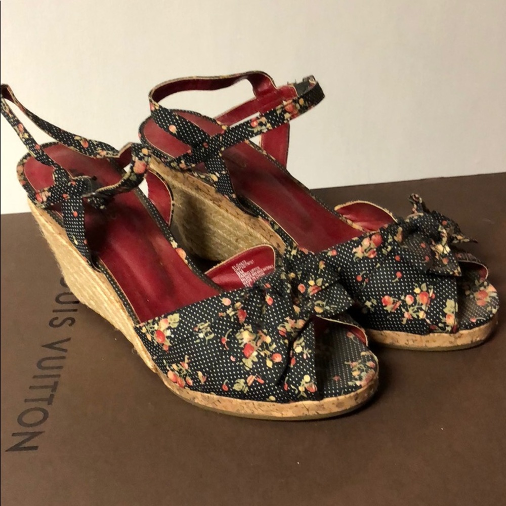 Woman sandals